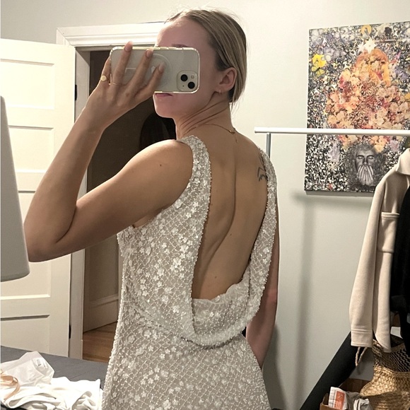 Meshki White Backless Sequin Dress - Picture 4 of 6